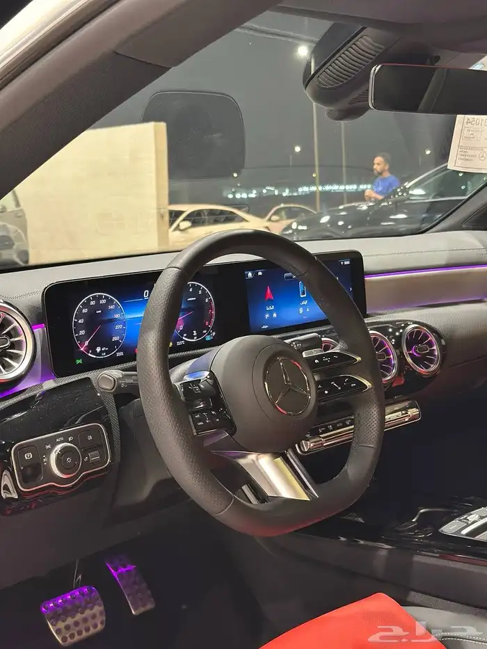 مرسيدس CLA200 AMG 2025 اصفار . رصد الفخامة 14