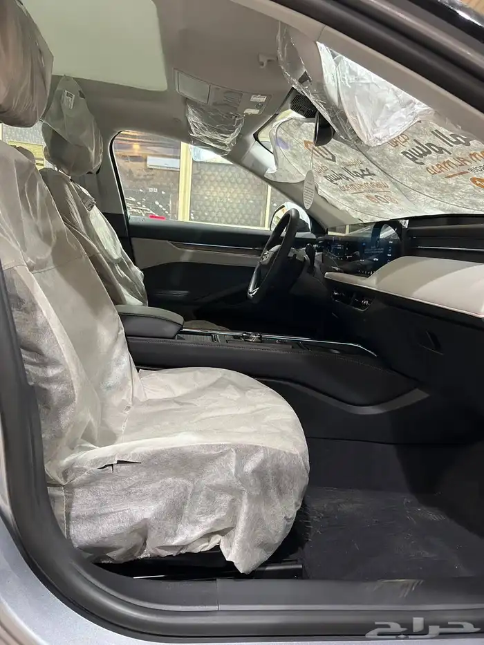 عرض خاص فورد تورس تيتانيوم موديل 2026 السعر 142400 6