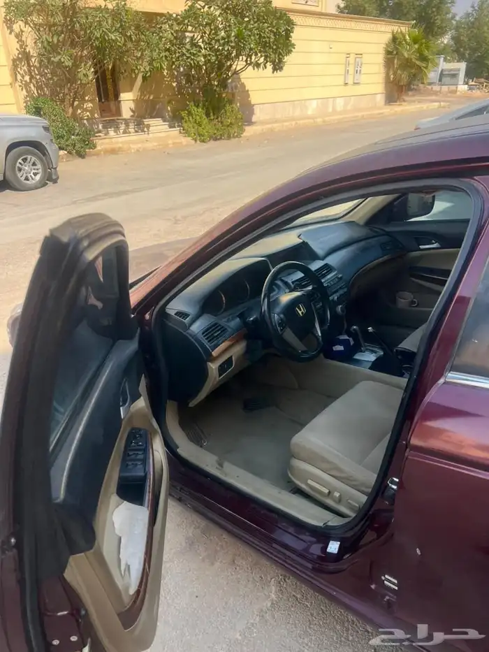 بيع هوندا اكورد 2012 6