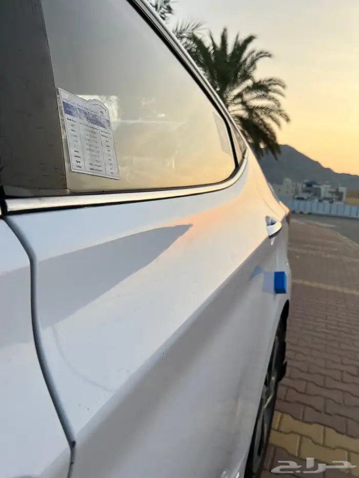 ألنترا مديل 2015 11