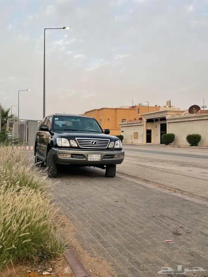 جيب لجزز 470 موديل 2002 13