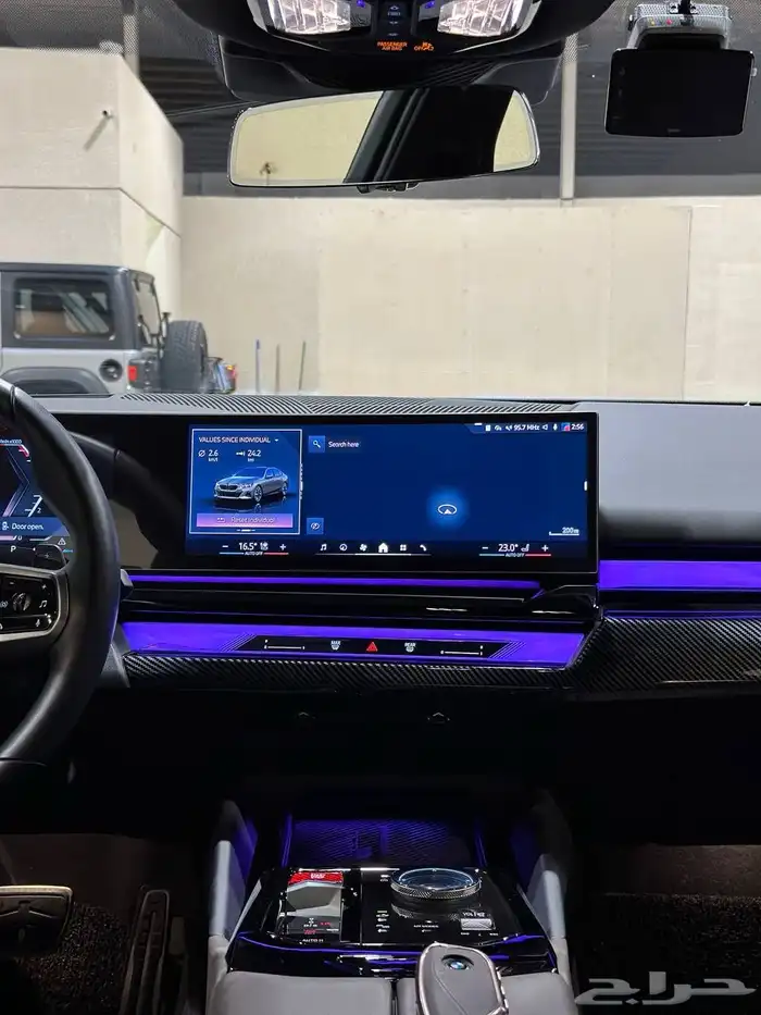 بي ام دبليو 520i 2025 kit M بلاك ادشن . رصد الفخامة 30