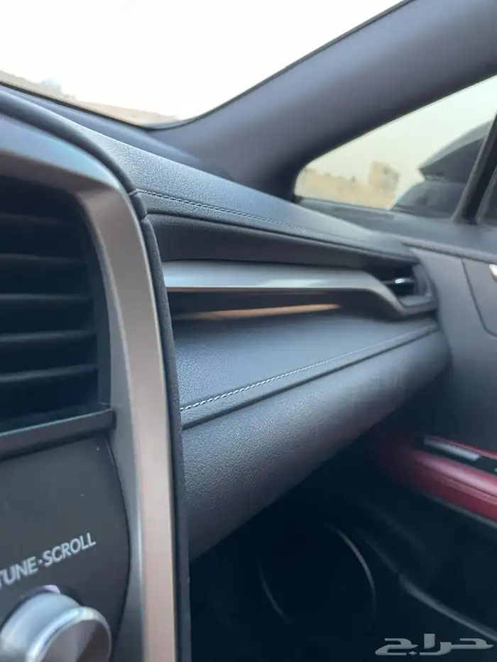 لكزس RX أعلى فئة 3