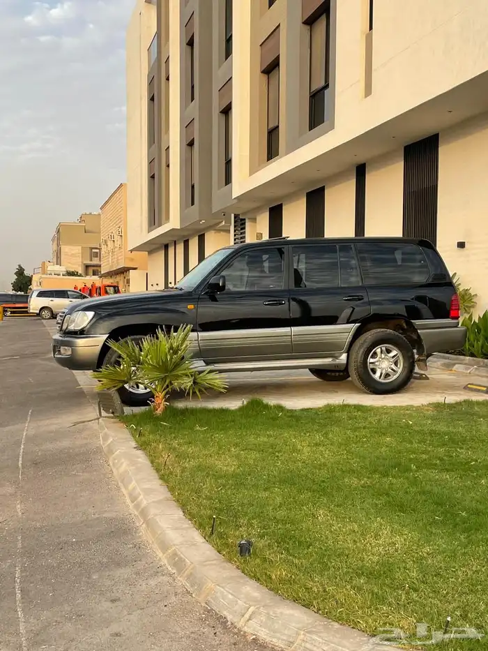 جيب لجزز 470 موديل 2002 3