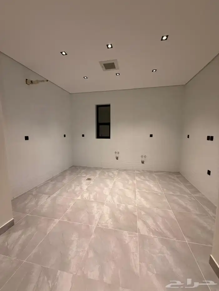 شقة جديده فاخرة 3 غرف للبيع ب 470 الف 8