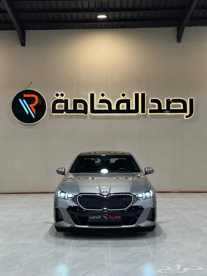 بي ام دبليو 520i 2025 kit M بلاك ادشن . رصد الفخامة 0