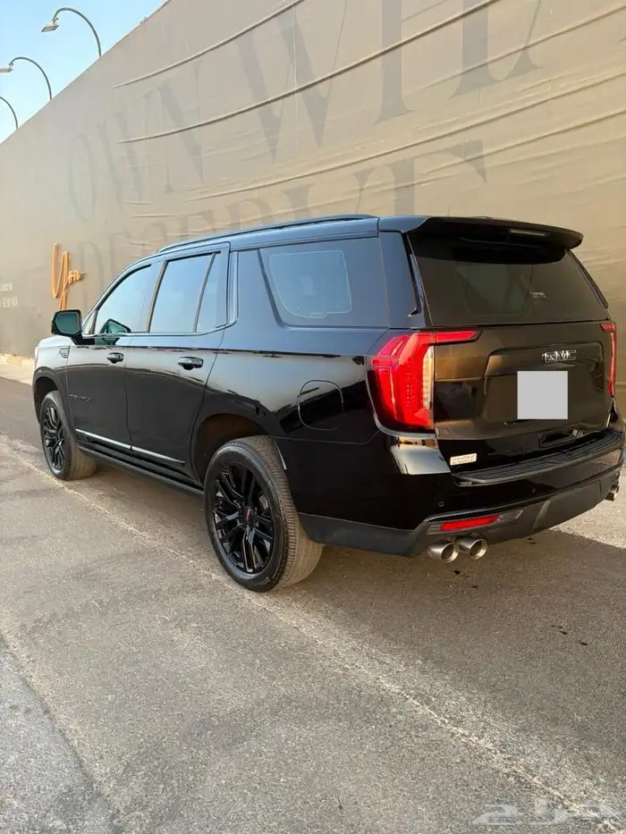 جي ام سي يوكن دينالي بلاك ادشن 2023 4