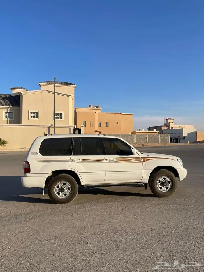 لاندكروزر 1999 0