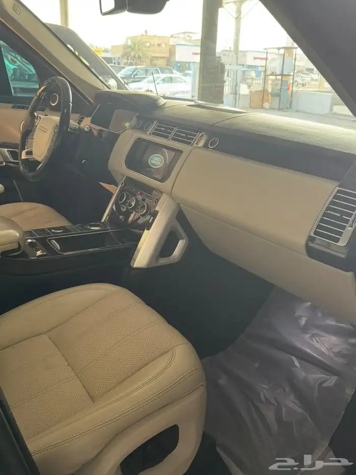 رنج روفر فوج 4