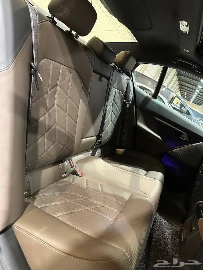 بي ام دبليو 520i 2025 kit M بلاك ادشن . رصد الفخامة 32