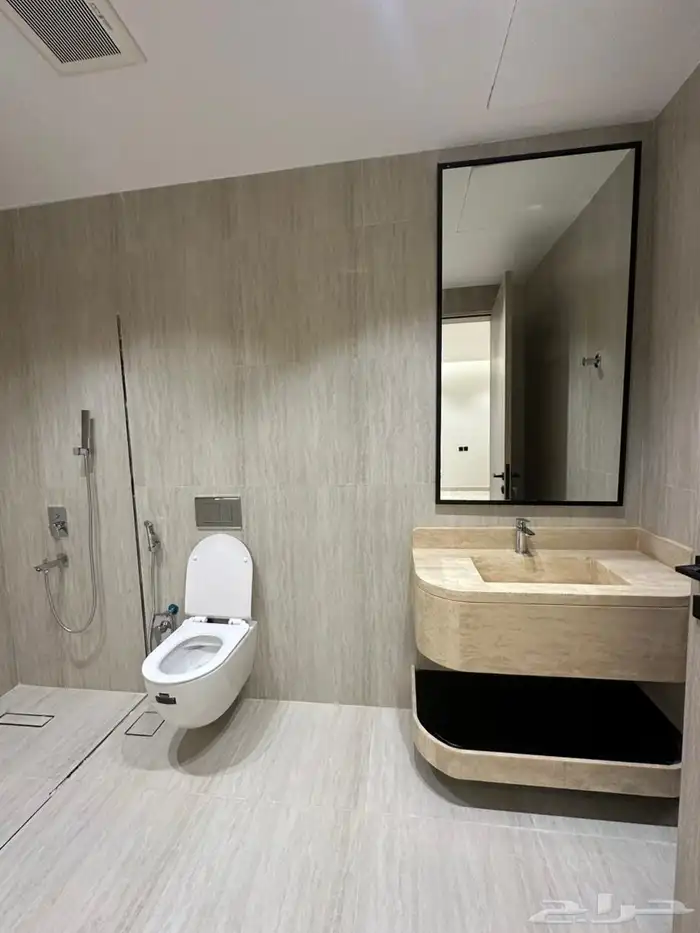 أدوار تمليك فاخرة جدا  في حي الحلقة الغربية( القيم) ب750 ألف 8