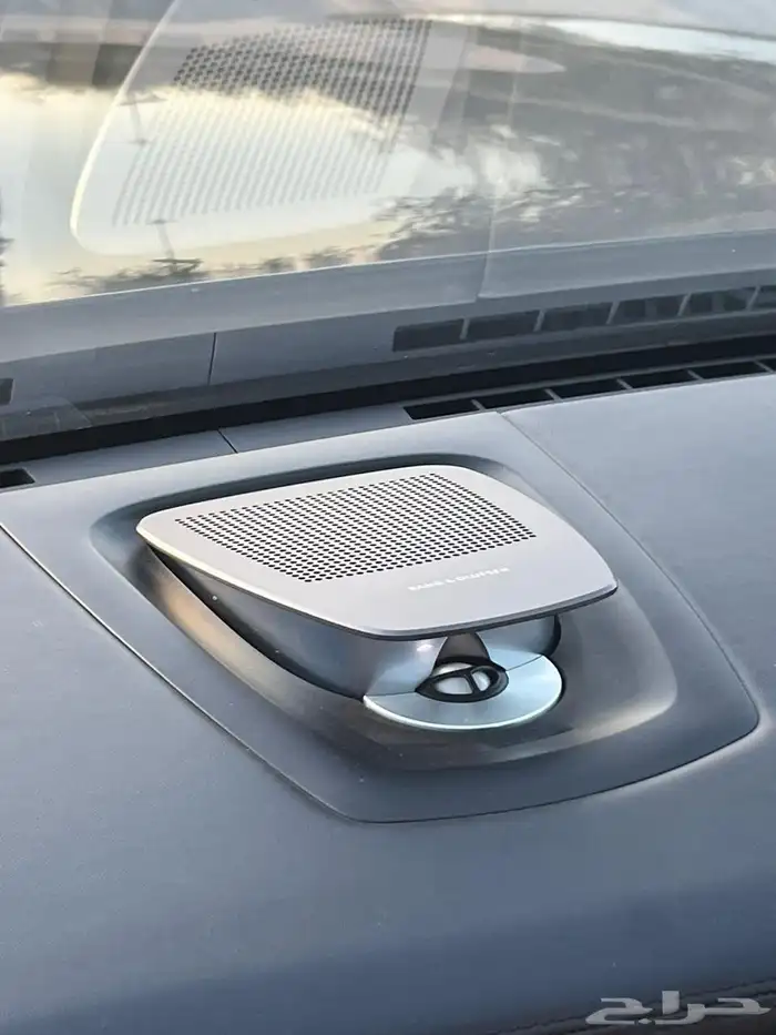 بي ام دبليو 760 مخزن وكالة 2