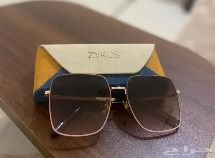 نظارة شمسية زايروس فخمة جدا ونظيفة 1