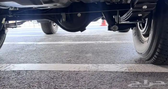 للبيع ربع 2019 بريمي فل كامل شبه الجديد 18