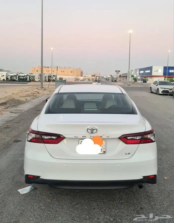 كامري 2022 LE اول مالك وشرط 6