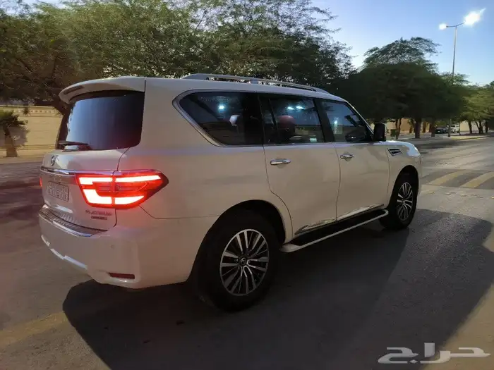 للبيع باترول بلاتينيوم 2010 معدل 2021 8