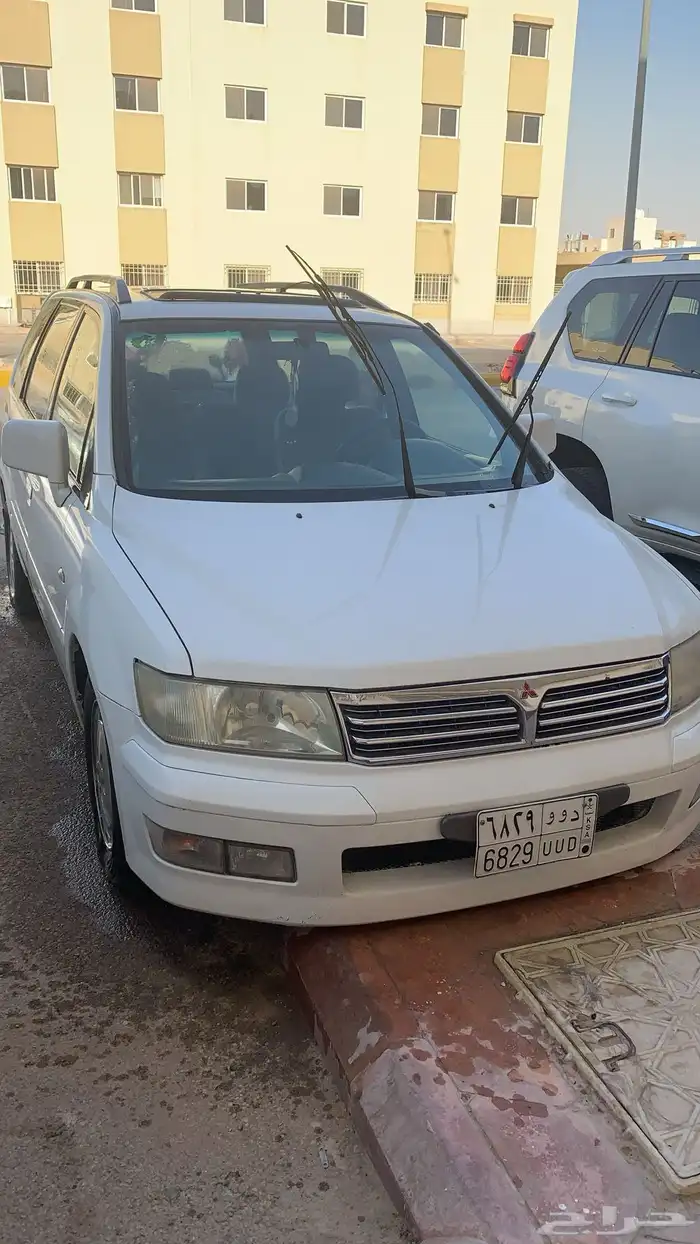 مستوبيشي سبيس واجن 2004 2