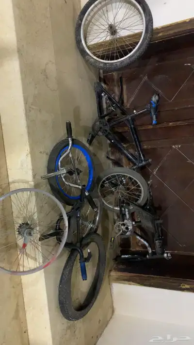 للبيع اعرض سيكل و جنوط سيكل مقاس20 0