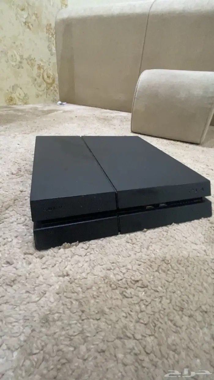 سوني 4 للبيع نضيف جدا . 1