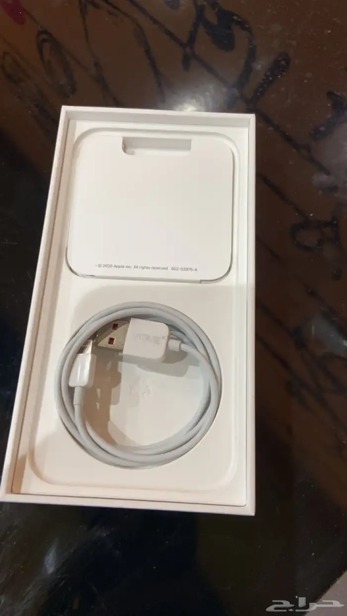 ايفون 12 العادي 128 4