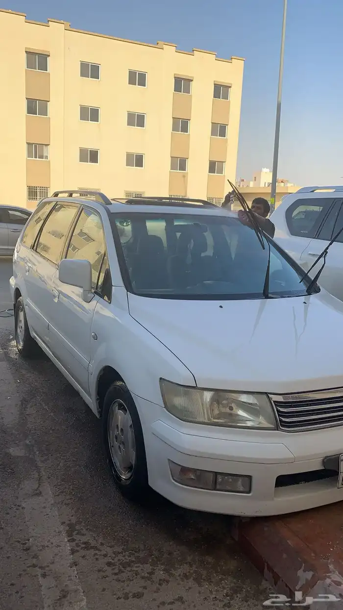 مستوبيشي سبيس واجن 2004 1