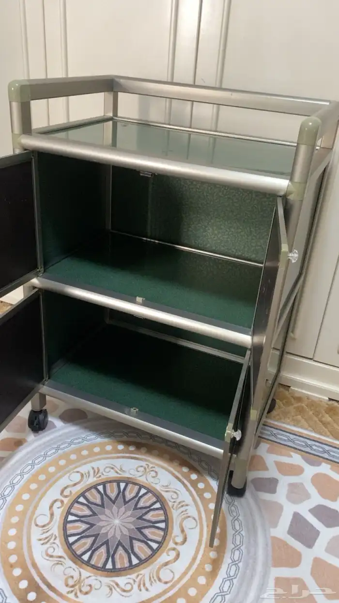 للبيع دولاب ألمنيوم ينفع لغرف الأطفال او المطبخ 1