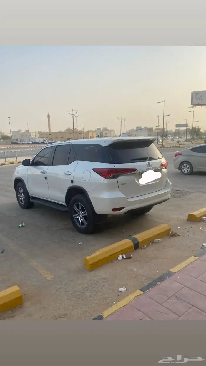 فورتشنر 2017نظيف من وكالته 4سلندر GXنظيففف 1