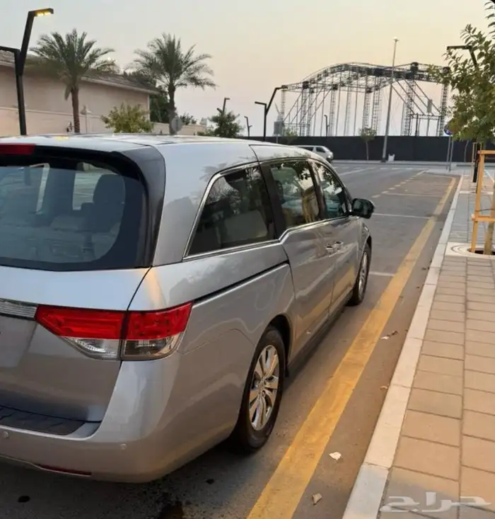 هوندا أوديسي 2016 فل كامل 6 سلندر ممشي 200 ألف كيلو 1