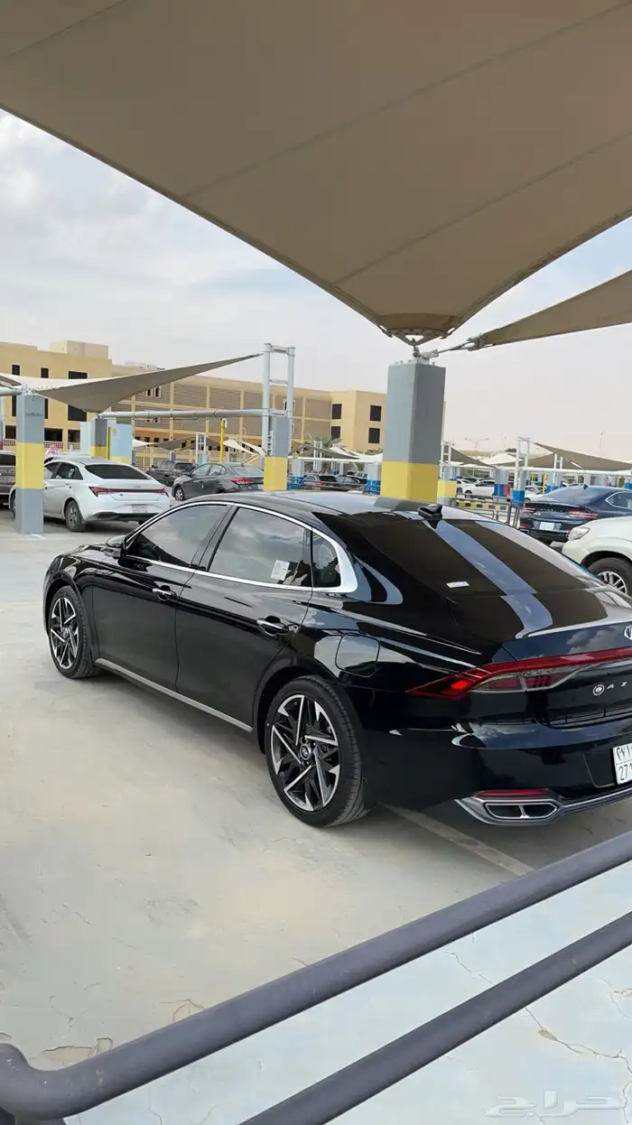 ازيرا 2023 فل كامل للبيع 11