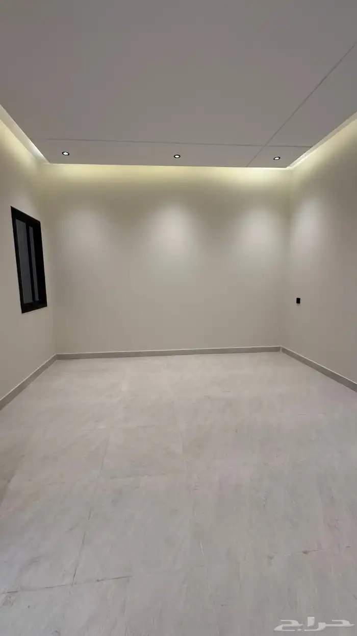 للبيع روف علوى مع ملحق مداخل مستقله من 600 الف 16