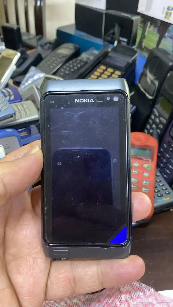 جوالات نوكيا رهيب باندا عجيب وبلاكبيري بورش بولد باسبورت وب 96