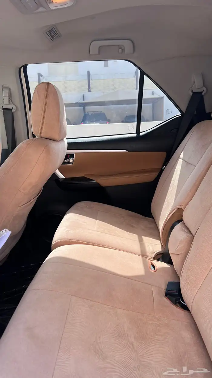 فورشنر 6 سلندر VX 8