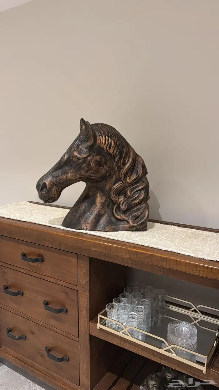 تحفه على شكل لون نحاسي من النحاس نظيف لا يوجد به عيوب 2