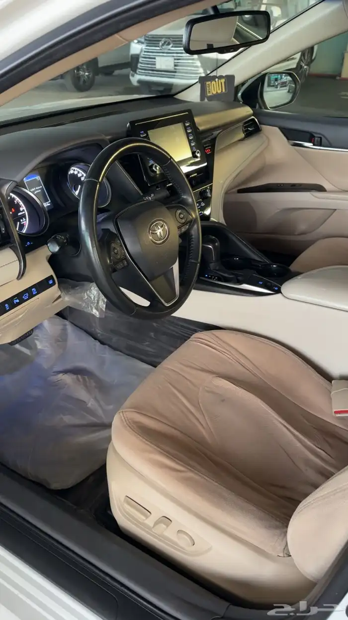 كامري 2023 سعودي فل كامل (بنزين) ب 93.000 6