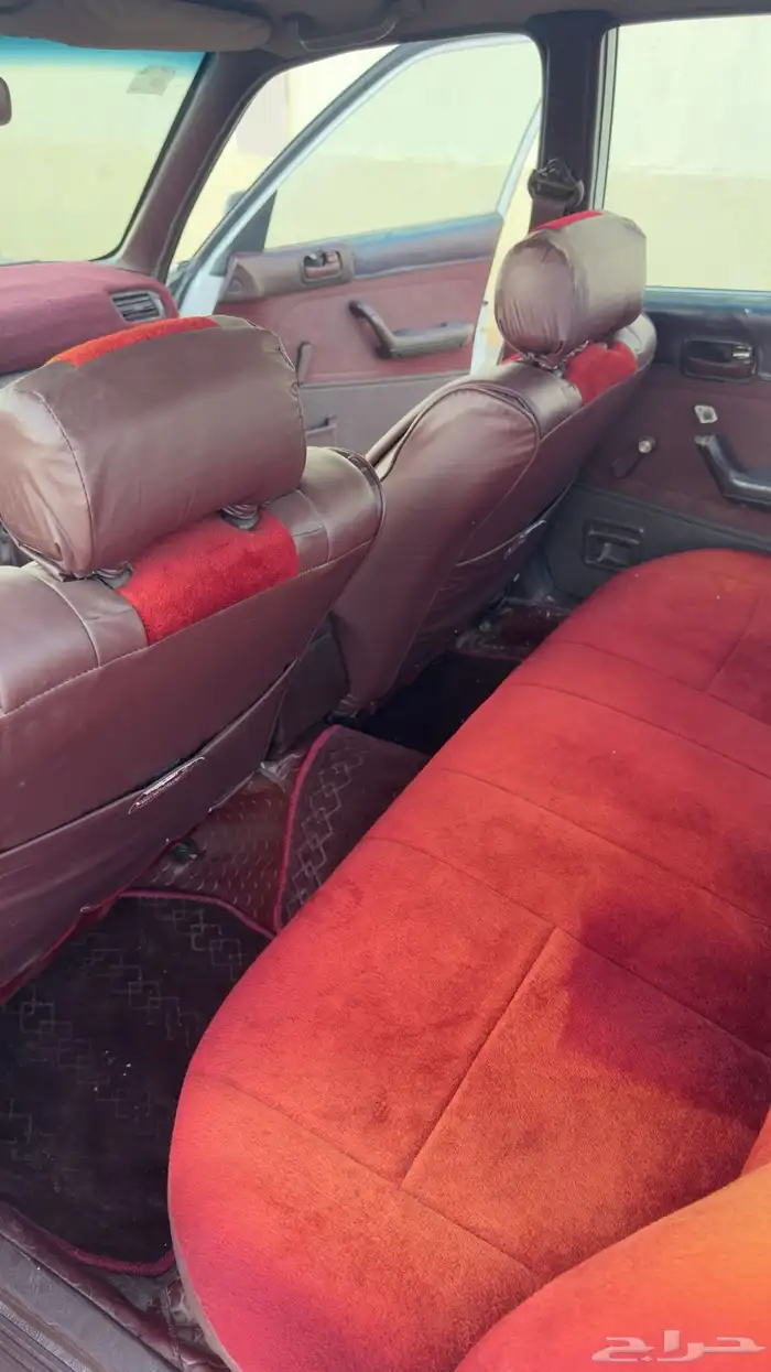 كرسيدا 1990 نظيفه بحالة ممتازة 4