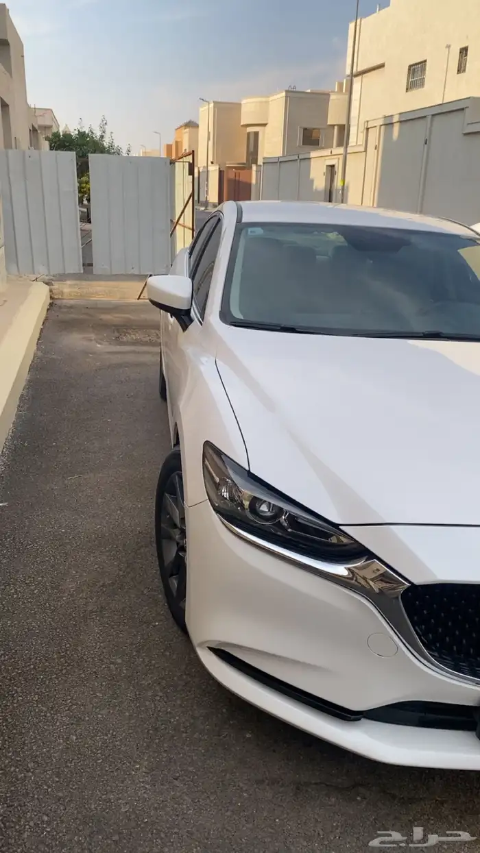 مازداء بيضاء 2023 خليجية للبيع او مبادل اكسنت او يارس 1