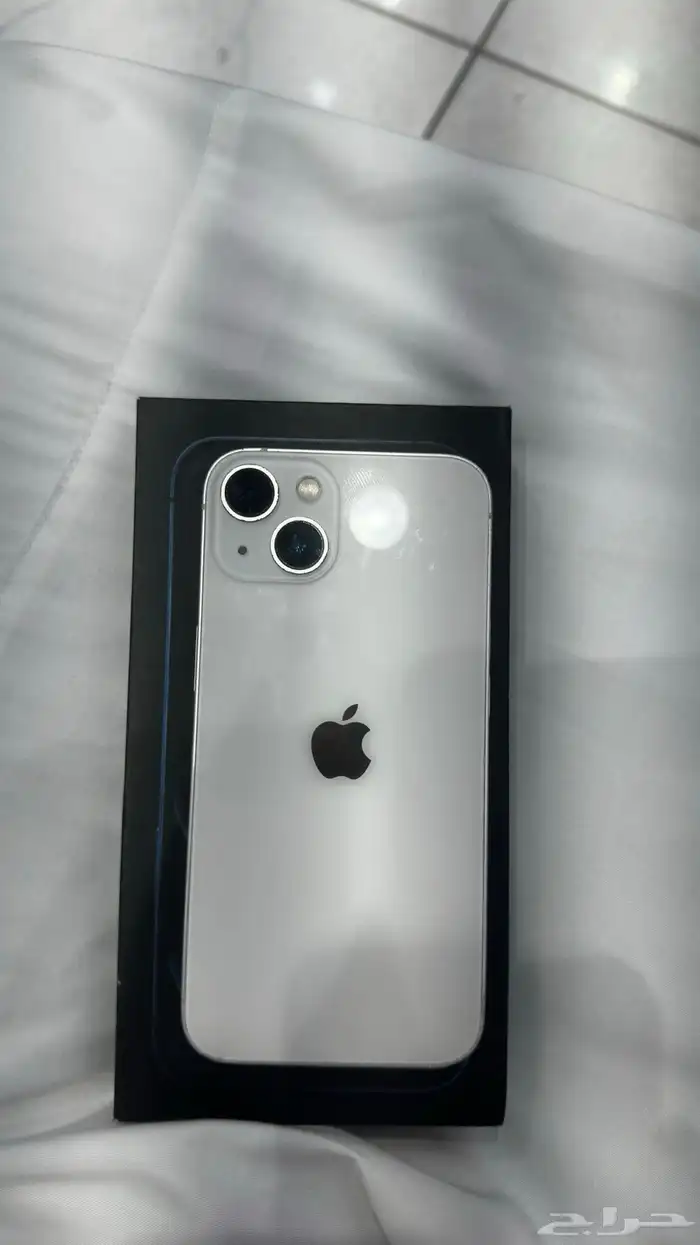 ايفون 13 العادي نظيف 0