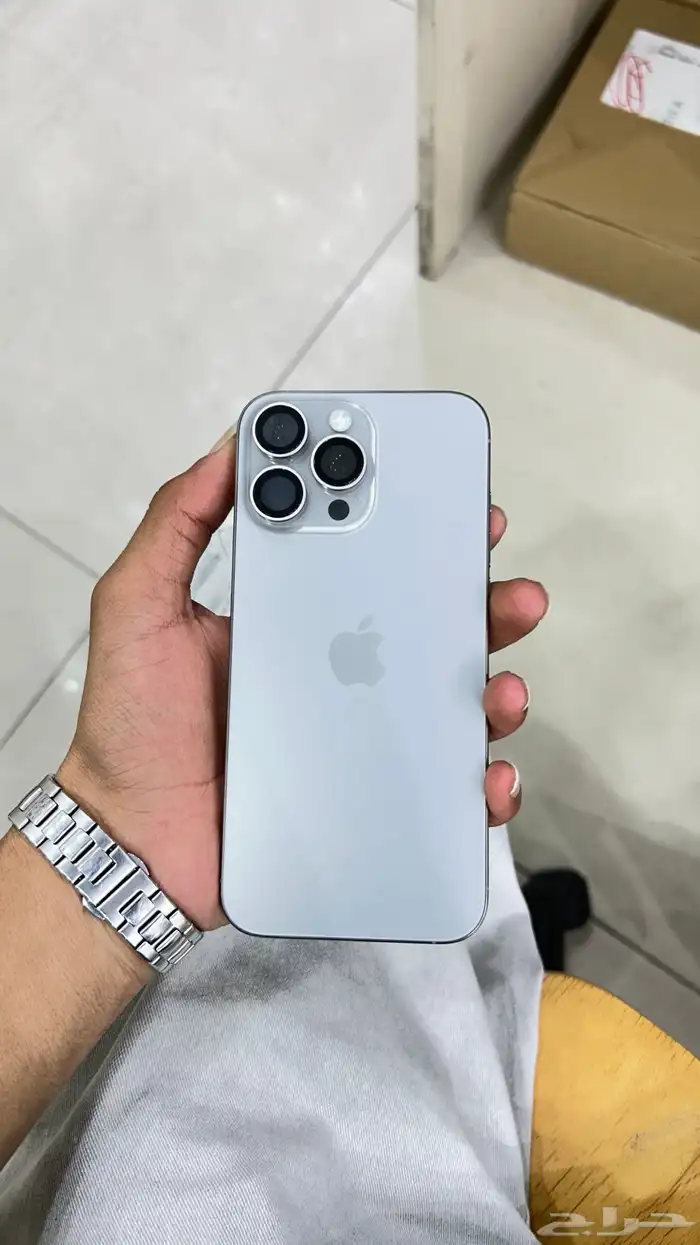 ايفون 16 برو ماكس للبيع 0
