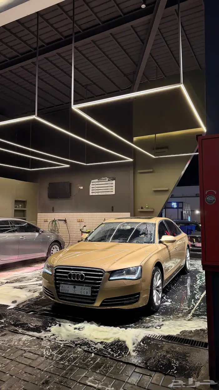 اودي A8 0