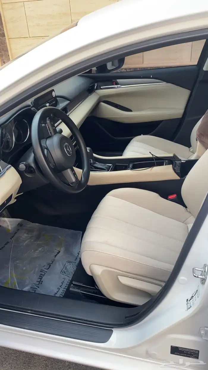 مازداء بيضاء 2023 خليجية للبيع او مبادل اكسنت او يارس 3