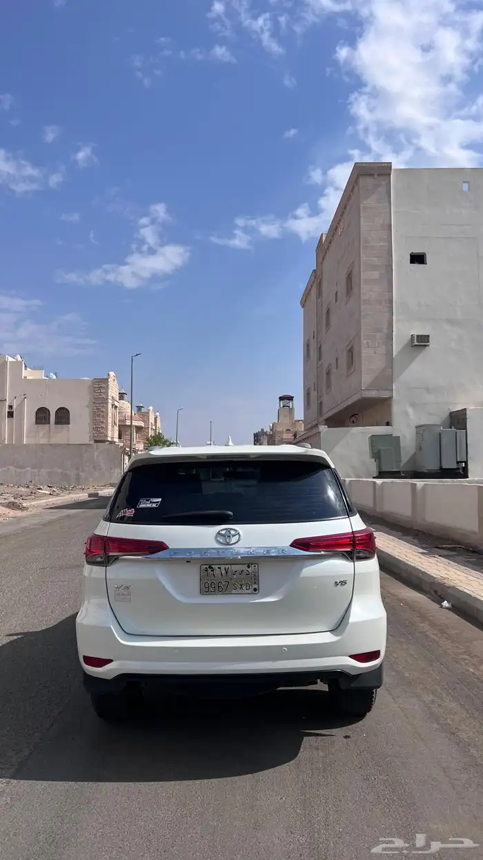 فورشنر 6 سلندر VX 9