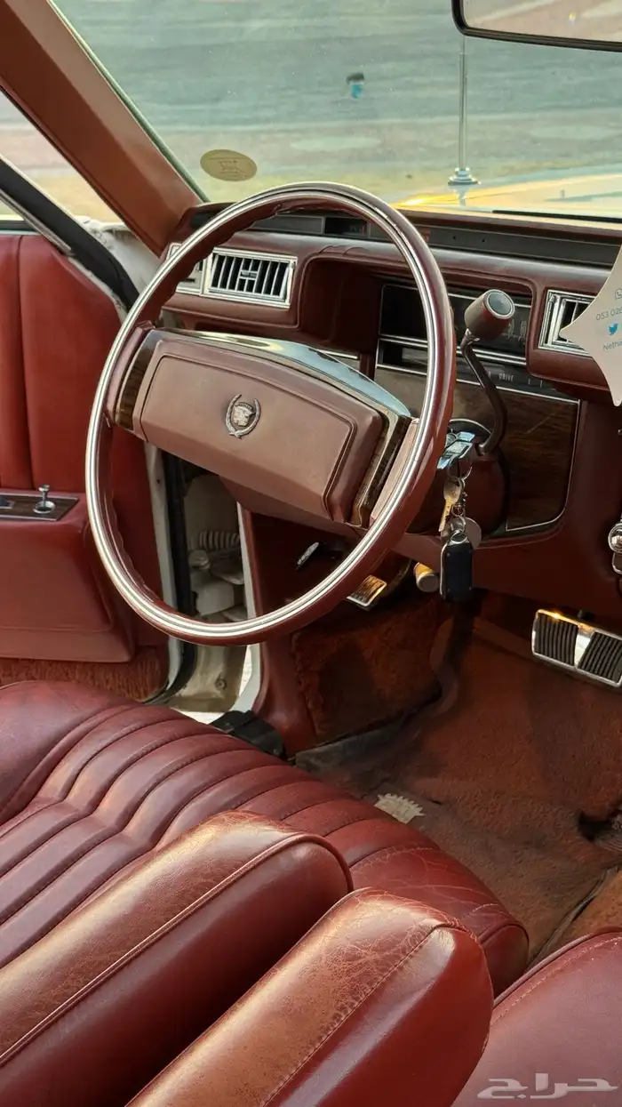 كاديلاك سيفيل 1977 عداد قليل 24