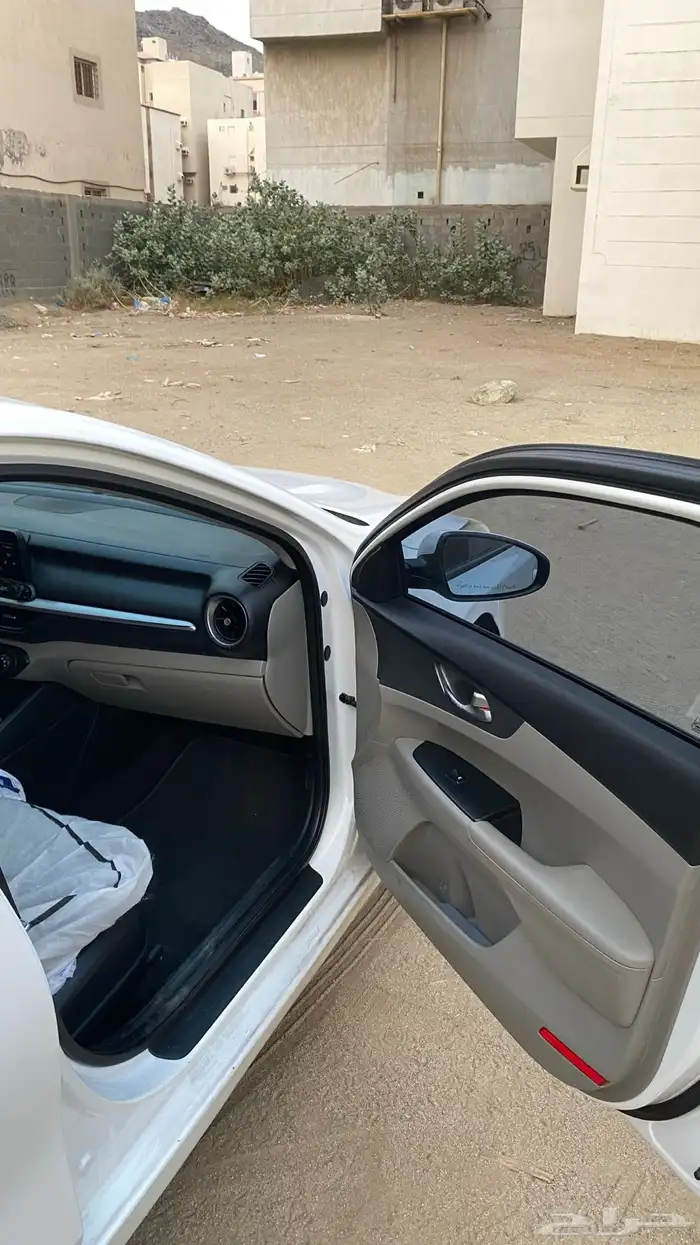 كيا سيراتو 2021 28