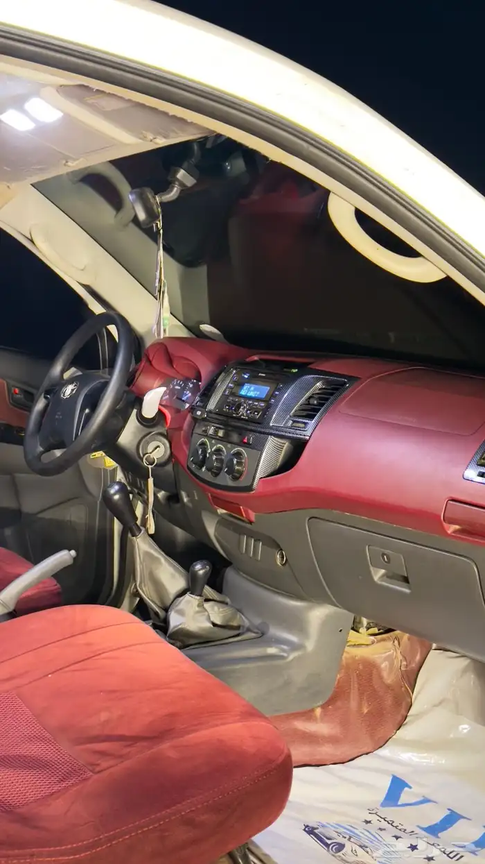 هيلوكس 2015 سعودي 60 عام 6