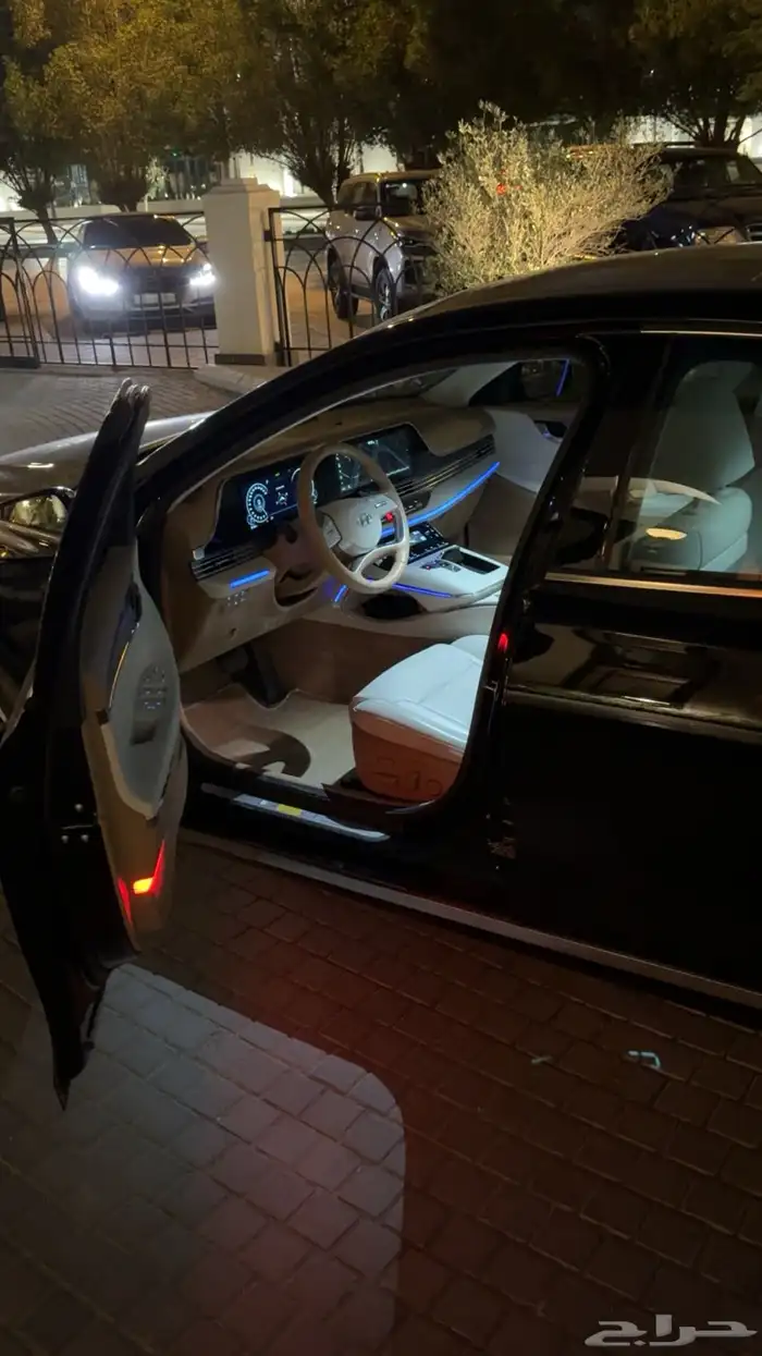 ازيرا 2023 فل كامل للبيع 1