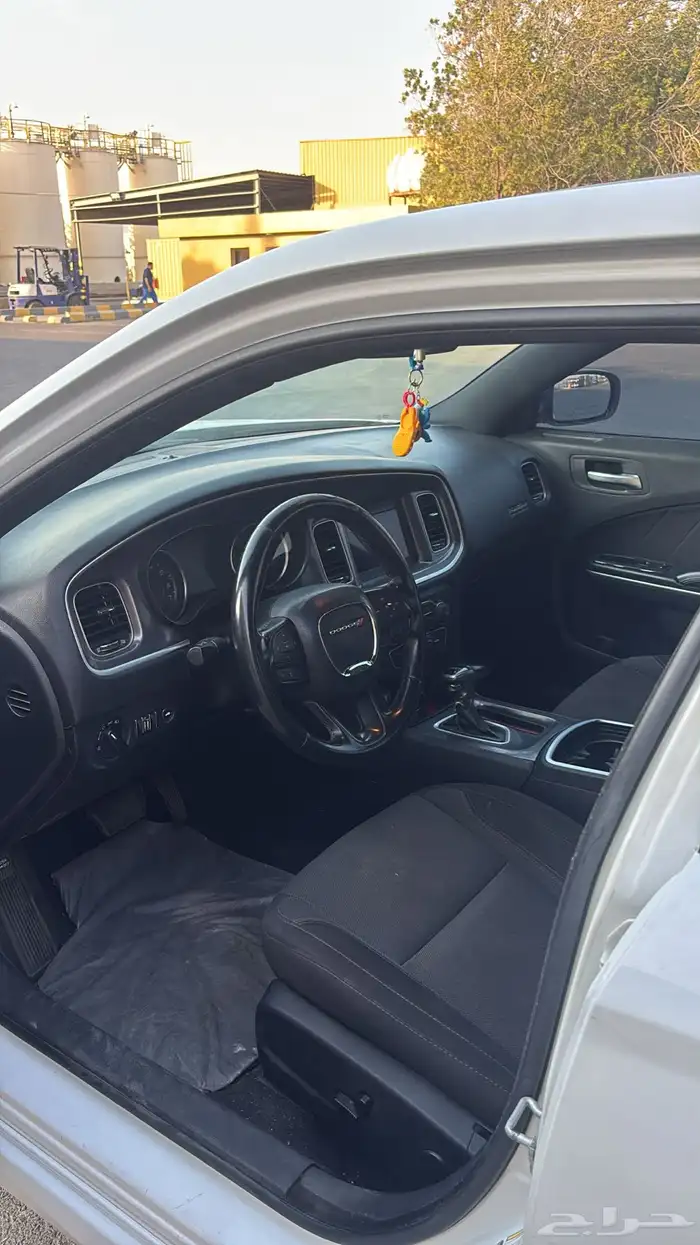 تشارجر 2020 sxt 4