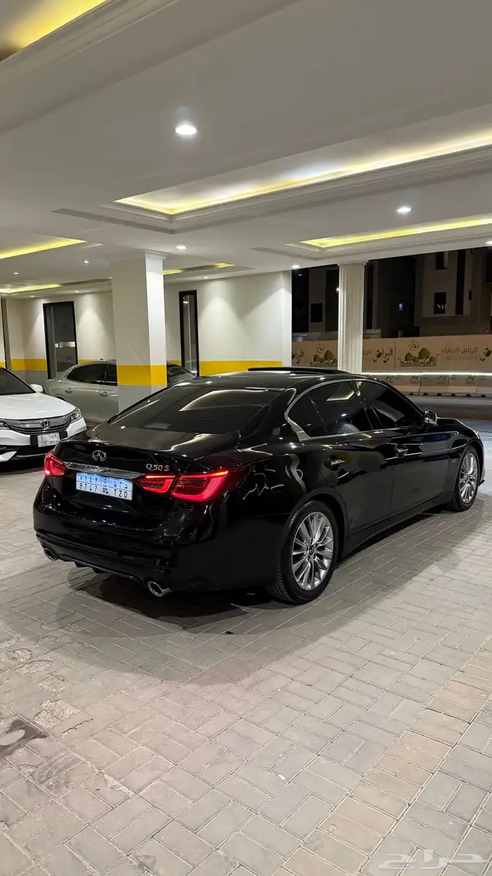 انفنتي Q50 2020 اسود ناري 9