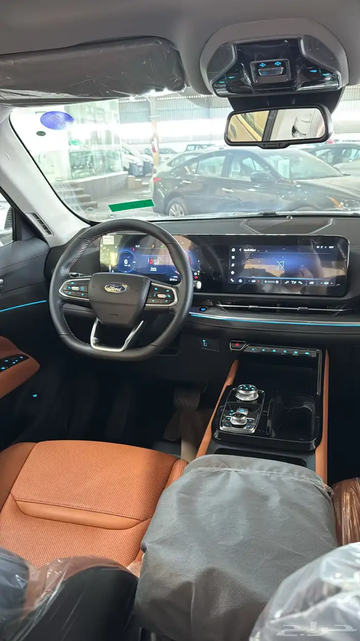 فورد تيريتوري فئة تيتانيوم بلس بنزين 2026 4