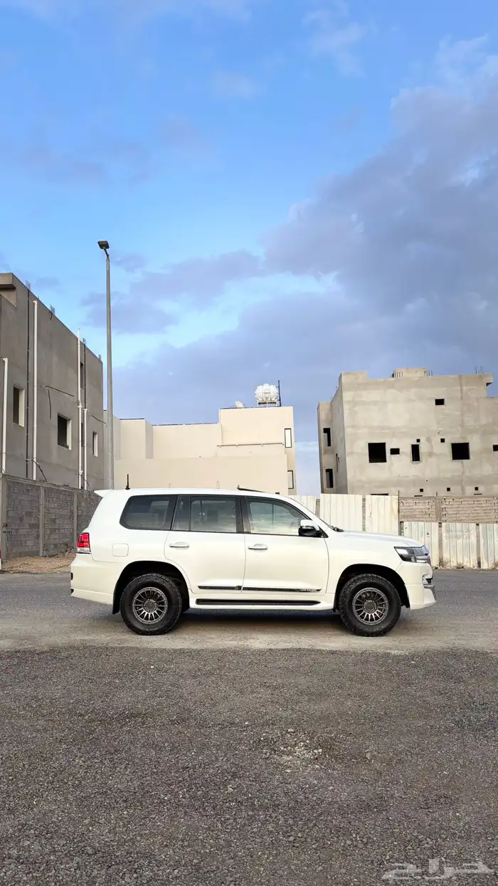 لاندكروزر 2008 مرهم 2021 9
