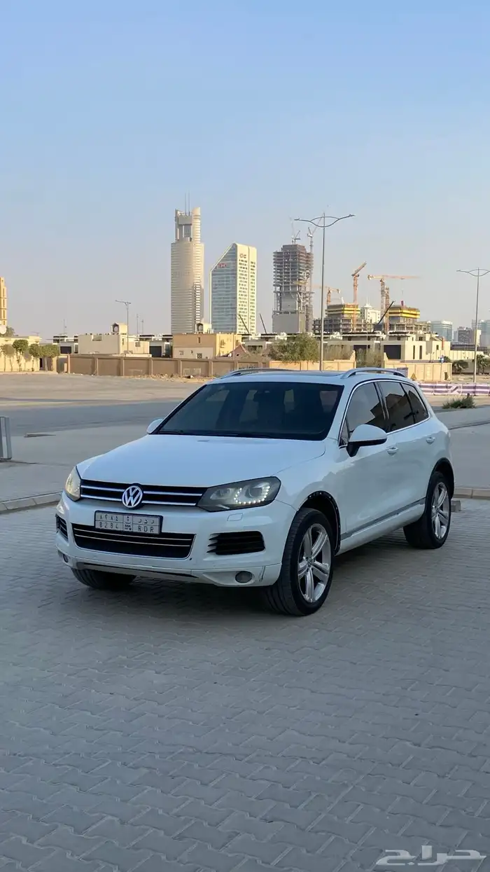 فولكس واجن طوارق 2013 2